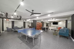 4970 N Marine Dr, Chicago, IL 60640 - Photo 29