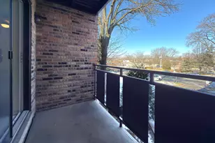 1205 E Hintz Rd, Arlington Heights, IL 60004 - Photo 19