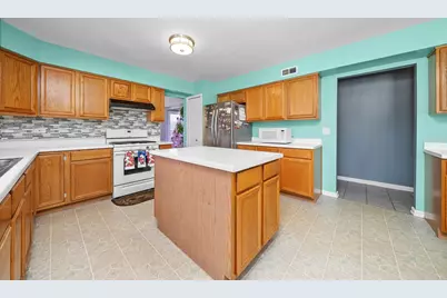 258 Silverado Street, Bolingbrook, IL 60490 - Photo 13