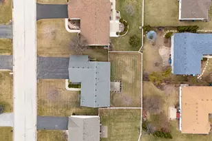 855 Yorkshire Ter, Crete, IL 60417 - Photo 35