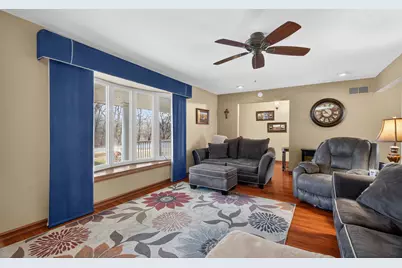 17644 W Bicentennial Drive, Elwood, IL 60421 - Photo 5