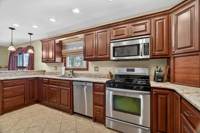 17644 W Bicentennial Drive, Elwood, IL 60421 - Photo 11