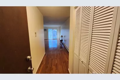 2331 Ogden Avenue #10, Downers Grove, IL 60515 - Photo 5