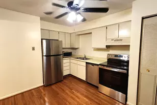 2331 Ogden Ave, Downers Grove, IL 60515 - Photo 3