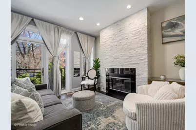 [Address not provided], Chicago, IL 60618 - Photo 3