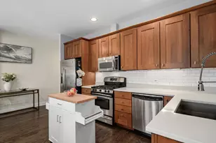 2846 N Damen Ave, Chicago, IL 60618 - Photo 7