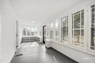 237 S Villa Ave, Elmhurst, IL 60126 - Photo 3