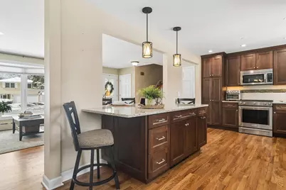 331 S Rammer Avenue, Arlington Heights, IL 60004 - Photo 7