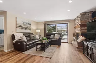 331 S Rammer Ave, Arlington Heights, IL 60004 - Photo 11