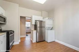 630 W Waveland Ave, Chicago, IL 60613 - Photo 7