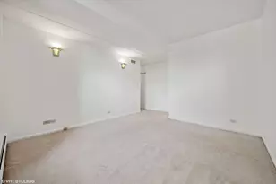 2100 N Lincoln Park W, Chicago, IL 60614 - Photo 9