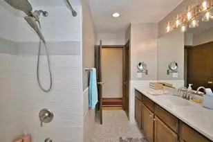 6N060 Virginia Rd, Roselle, IL 60172 - Photo 41