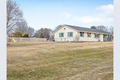 11818 Balsa Lane, Roscoe, IL 61073 - Photo 3
