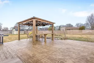 11818 Balsa Ln, Roscoe, IL 61073 - Photo 35