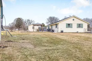 11818 Balsa Ln, Roscoe, IL 61073 - Photo 43