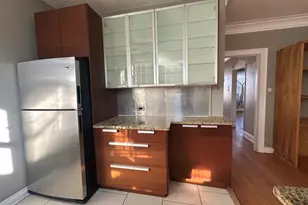 1354 W Greenleaf Ave, Chicago, IL 60626 - Photo 5