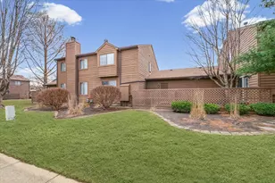 2111 Sunview Dr, Champaign, IL 61821 - Photo 27