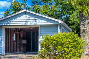 913 Forrest St, Danville, IL 61832 - Photo 29