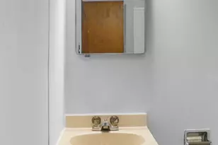 913 Forrest St, Danville, IL 61832 - Photo 13