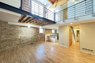 933 W Irving Park Rd, Chicago, IL 60613 - Photo 5