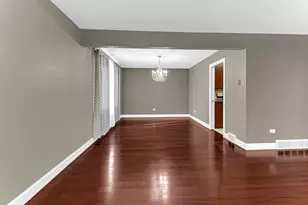 15114 Lilac Ct, Orland Park, IL 60462 - Photo 5