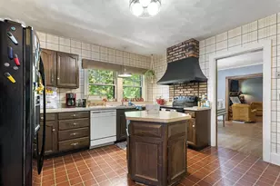 224 N Prospect St, Rockford, IL 61107 - Photo 5