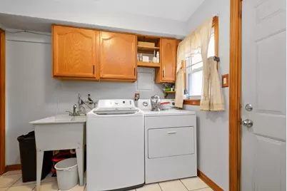 8936 Sproat Avenue, Oak Lawn, IL 60453 - Photo 9