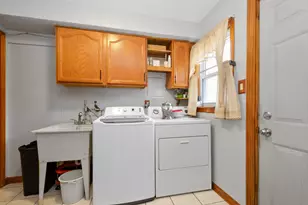 8936 Sproat Ave, Oak Lawn, IL 60453 - Photo 9