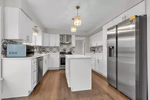 914 W Noyes St, Arlington Heights, IL 60005 - Photo 11