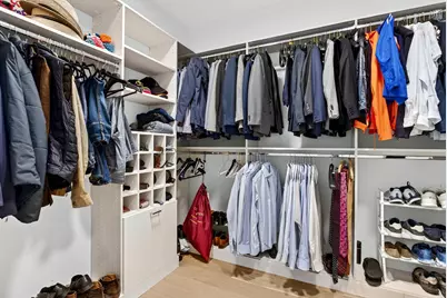 363 E Wacker Drive #3709, Chicago, IL 60601 - Photo 29