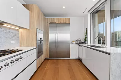 363 E Wacker Drive #3709, Chicago, IL 60601 - Photo 11