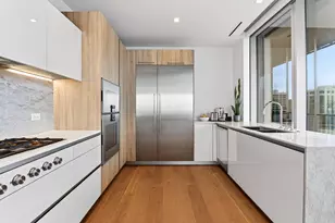 363 E Wacker Dr, Chicago, IL 60601 - Photo 11