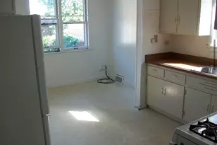 2433 S Keystone Ave, North Riverside, IL 60546 - Photo 9