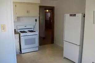 2433 S Keystone Ave, North Riverside, IL 60546 - Photo 3