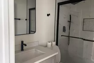 1150 Regency Dr, Schaumburg, IL 60193 - Photo 9