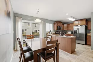 1655 Windward Dr, Pingree Grove, IL 60140 - Photo 9