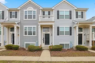 1655 Windward Dr, Pingree Grove, IL 60140 - Photo 1