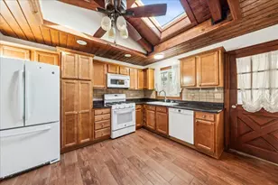 221 58th St, Clarendon Hills, IL 60514 - Photo 7