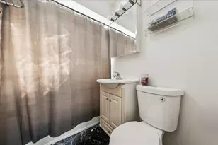 221 58th St, Clarendon Hills, IL 60514 - Photo 15