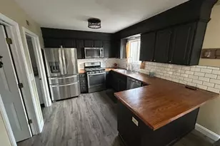 29 Ivanhoe Ln, Cary, IL 60013 - Photo 15