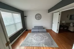 29 Ivanhoe Ln, Cary, IL 60013 - Photo 7