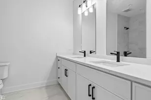 135 Elmore St, Park Ridge, IL 60068 - Photo 17