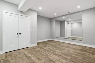 135 Elmore St, Park Ridge, IL 60068 - Photo 21