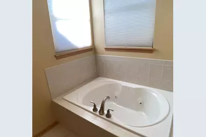 2450 Abbey Drive, Darien, IL 60561 - Photo 25