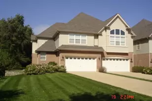2450 Abbey Dr, Darien, IL 60561 - Photo 1