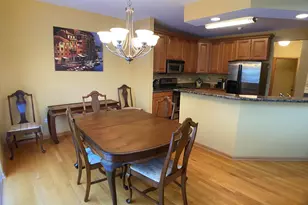 2450 Abbey Dr, Darien, IL 60561 - Photo 13