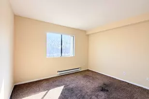 645 Virginia Rd, Crystal Lake, IL 60014 - Photo 7