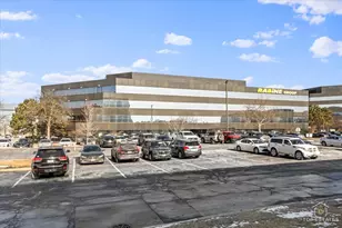 900 National Pkwy, Schaumburg, IL 60173 - Photo 1