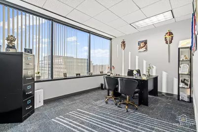 900 National Parkway, Schaumburg, IL 60173 - Photo 29