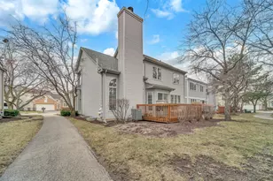 91 Manchester Dr, Buffalo Grove, IL 60089 - Photo 37